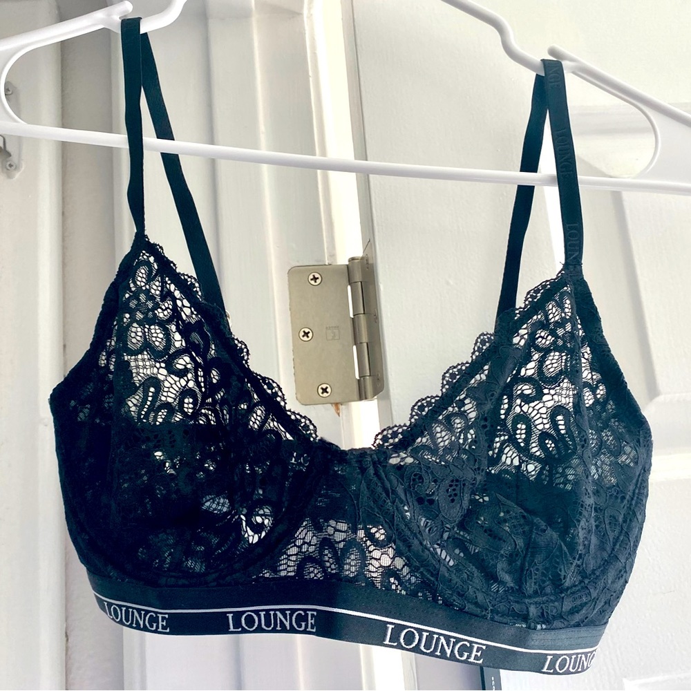 Lounge Brand Balcony Black Lace Bra Size 32DD WITH TAGS